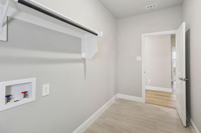 713 London Town Lane, Princeton, TX 75071