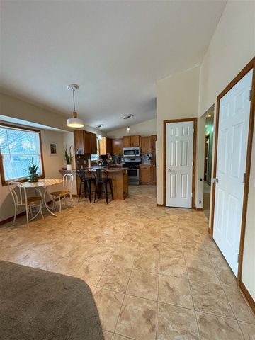 3017 Nursery Avenue, Wyoming, MI 49519