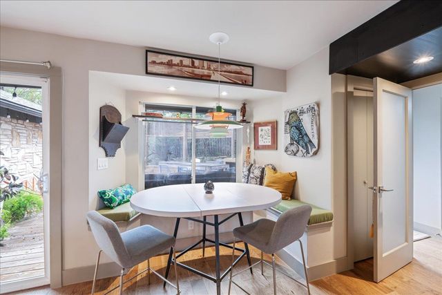 6203 Hylawn DR, Austin, TX 78723