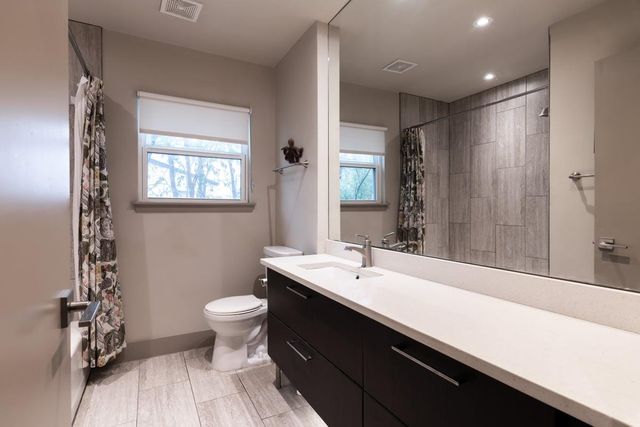 6203 Hylawn DR, Austin, TX 78723