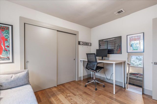 6203 Hylawn DR, Austin, TX 78723