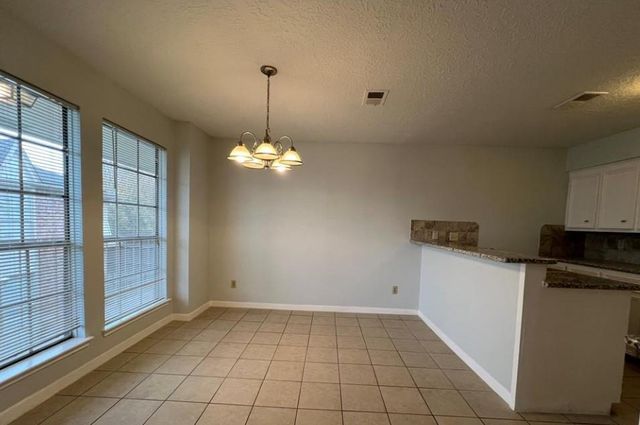 11500 Meadow Lane 4, Houston, TX 77477