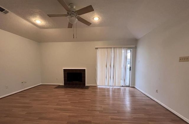 11500 Meadow Lane 4, Houston, TX 77477