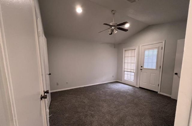 11500 Meadow Lane 4, Houston, TX 77477