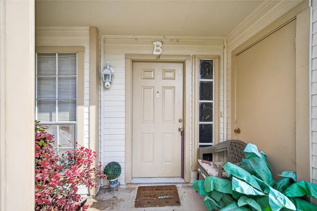 11500 Meadow Lane 4, Houston, TX 77477