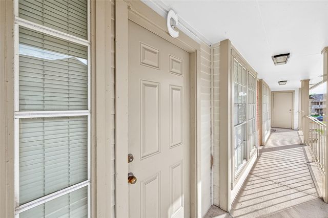11500 Meadow Lane 4, Houston, TX 77477