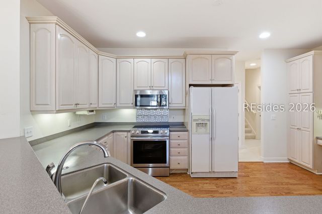 212 Fort Howell Dr, Hilton Head Island, SC 29926