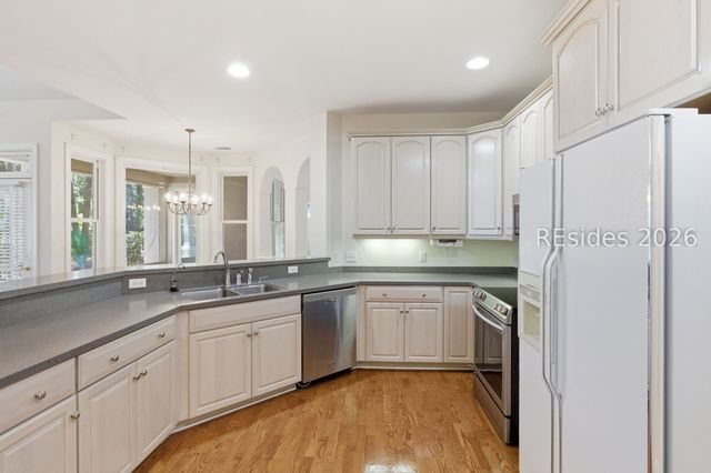 212 Fort Howell Dr, Hilton Head Island, SC 29926