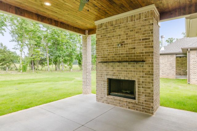 7097 Cold Creek Drive, Alexander, AR 72002