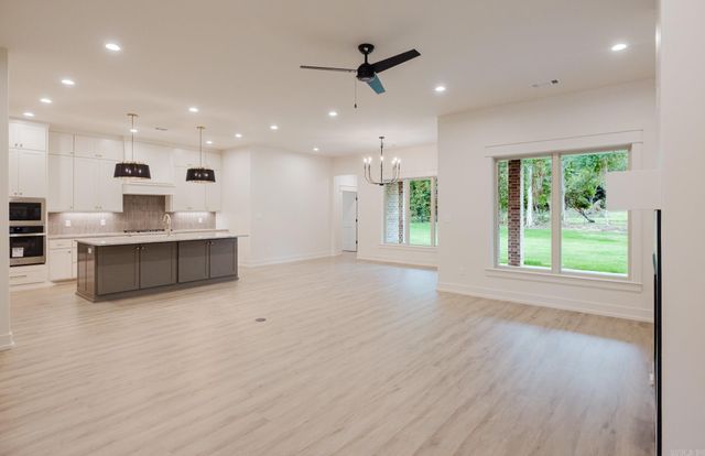 7097 Cold Creek Drive, Alexander, AR 72002