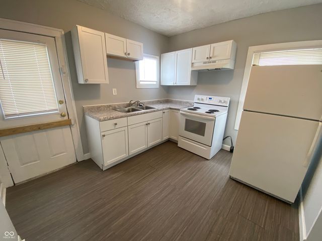 3254 Winthrop Avenue, Indianapolis, IN 46205