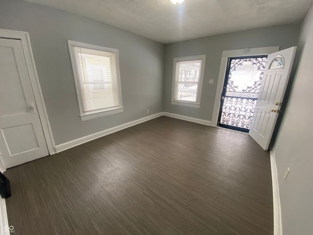 3254 Winthrop Avenue, Indianapolis, IN 46205