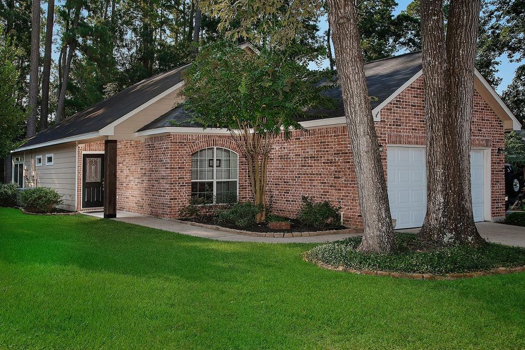 642 Durham Drive, Conroe, TX 77302