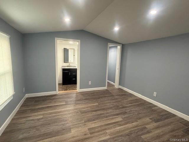 567 Sheafe Road 10, Wappingers Falls, NY 12590