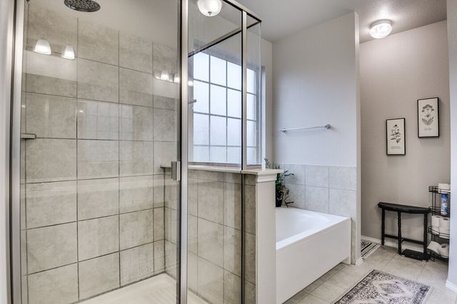 216 Bay, Waxahachie, TX 75165