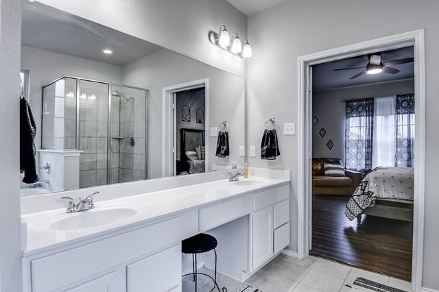 216 Bay, Waxahachie, TX 75165