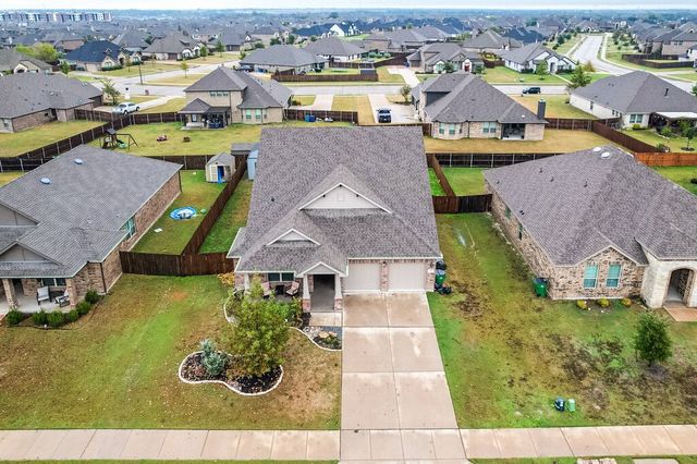 216 Bay, Waxahachie, TX 75165