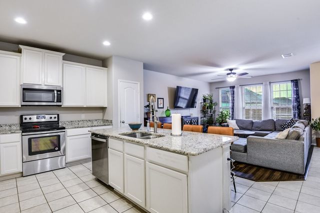 216 Bay, Waxahachie, TX 75165