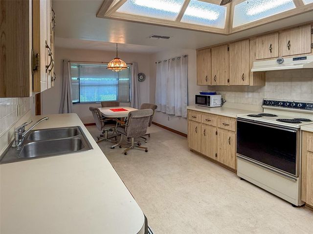 6681 CR 665, Bushnell, FL 33513