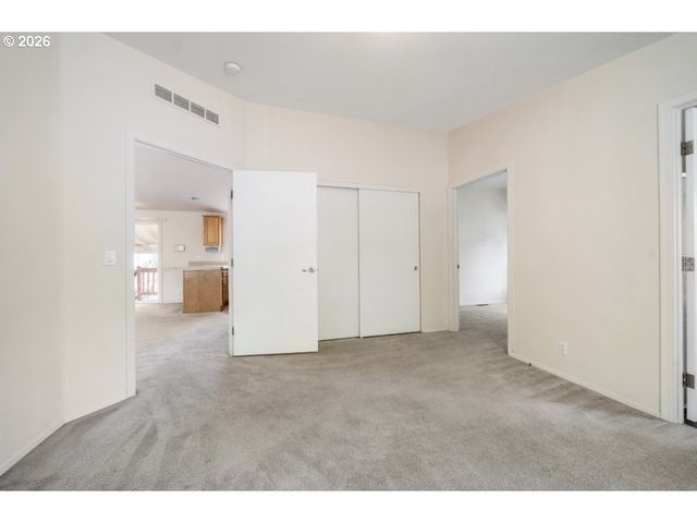 4802 Se 133RD Dr, Portland, OR 97236