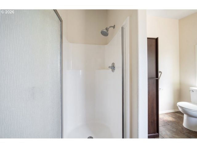 4802 Se 133RD Dr, Portland, OR 97236