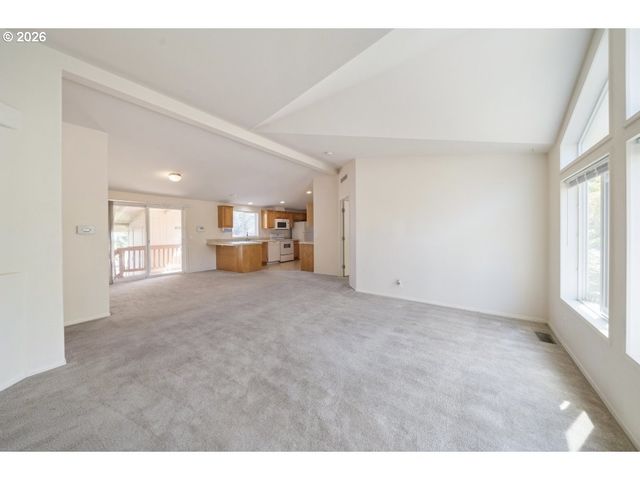 4802 Se 133RD Dr, Portland, OR 97236