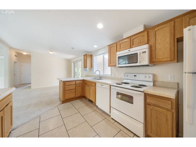 4802 Se 133RD Dr, Portland, OR 97236