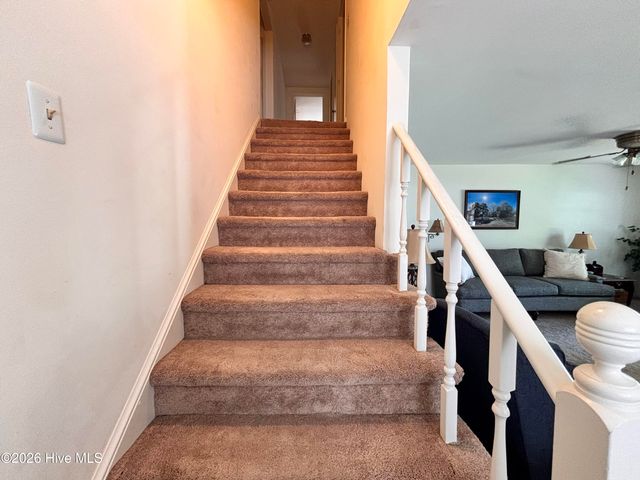 612 Blaney Street, Clinton, NC 28328