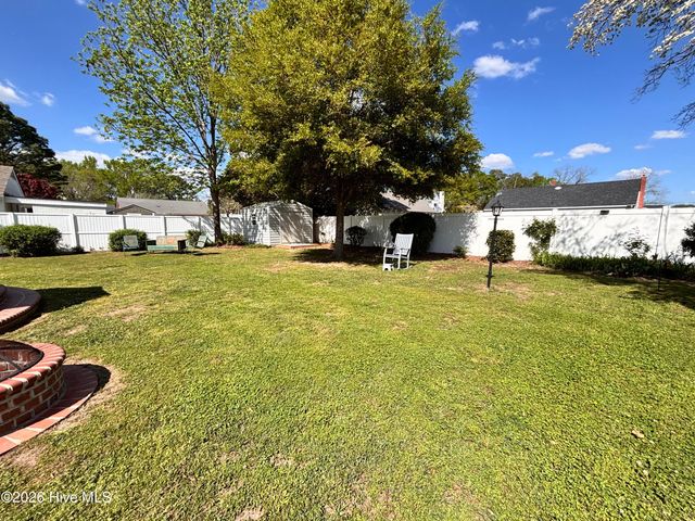 612 Blaney Street, Clinton, NC 28328