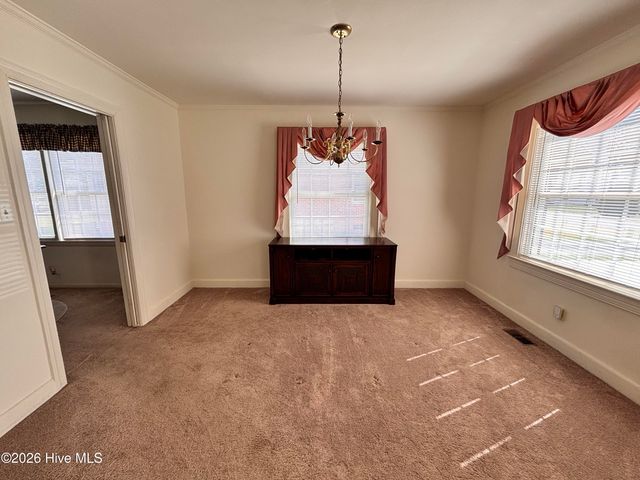 612 Blaney Street, Clinton, NC 28328