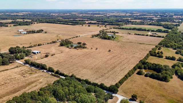 000 Poinsetta B, Billings, MO 65610