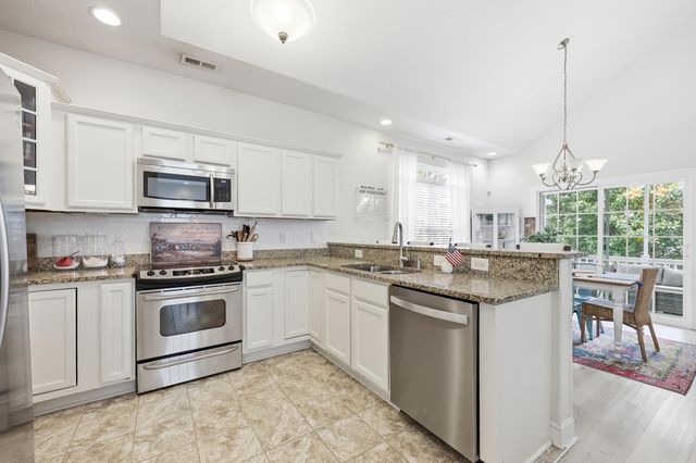1602 Cottage Cove Circle, North Myrtle Beach, SC 29582