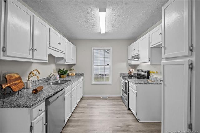 1421 Matilda Court, Fayetteville, NC 28304
