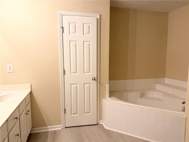 349 Creek Manor Way, Suwanee, GA 30024