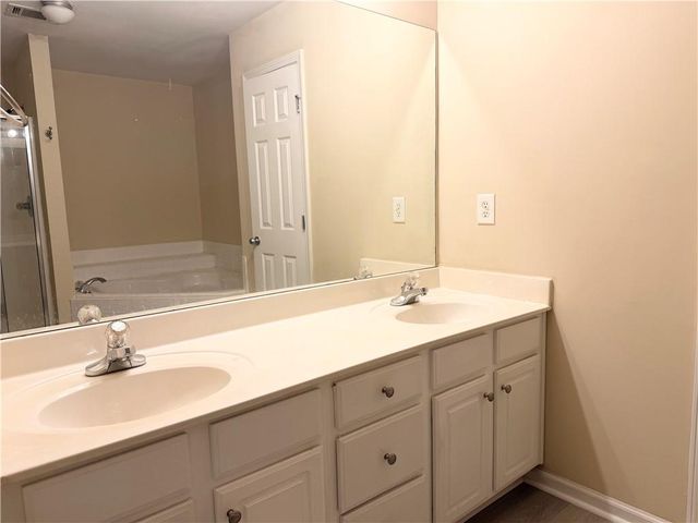 349 Creek Manor Way, Suwanee, GA 30024