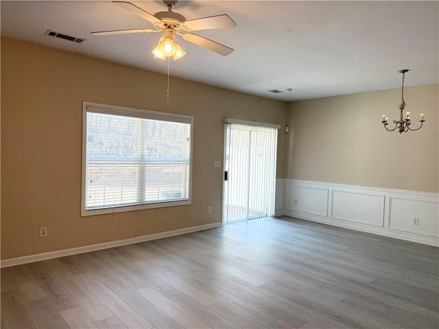 349 Creek Manor Way, Suwanee, GA 30024