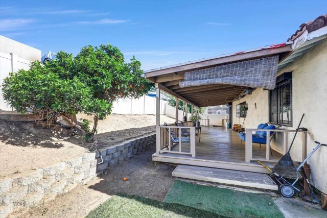 8529 Snow White Dr, El Cajon, CA 92021