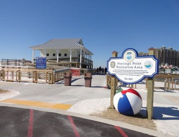 445 Gulf Shore Drive 201, Destin, FL 32541