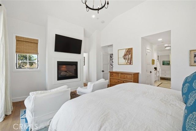 305 Montero, Newport Beach, CA 92661