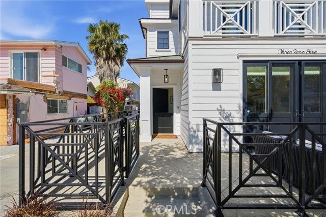 305 Montero, Newport Beach, CA 92661