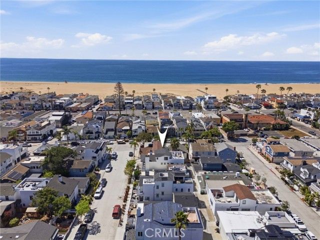 305 Montero, Newport Beach, CA 92661