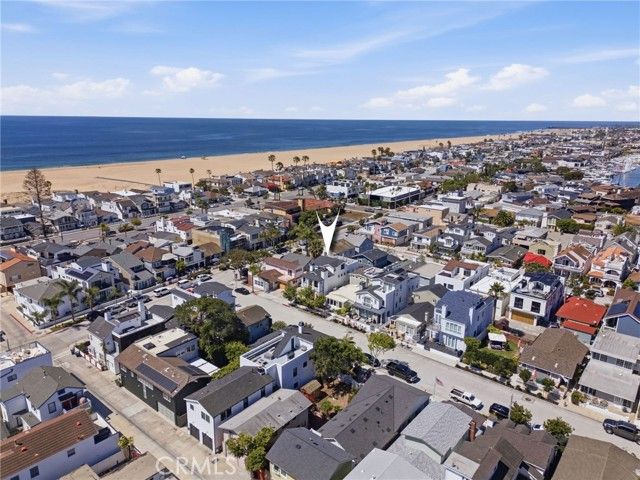 305 Montero, Newport Beach, CA 92661