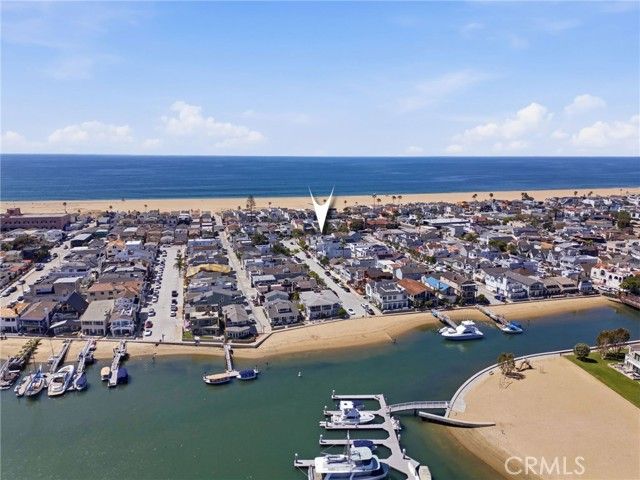 305 Montero, Newport Beach, CA 92661