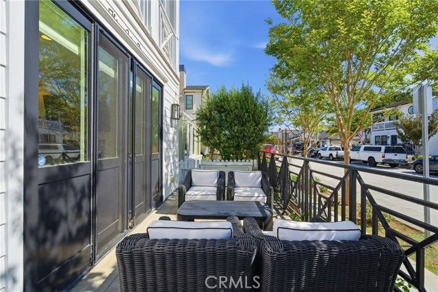 305 Montero, Newport Beach, CA 92661