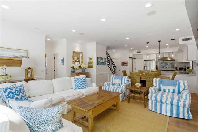 305 Montero, Newport Beach, CA 92661