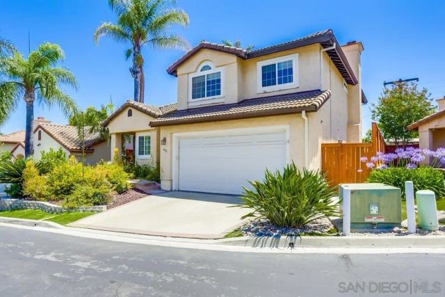 8581 Paseo Del Sol, Santee, CA 92071
