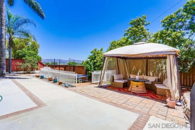 8581 Paseo Del Sol, Santee, CA 92071