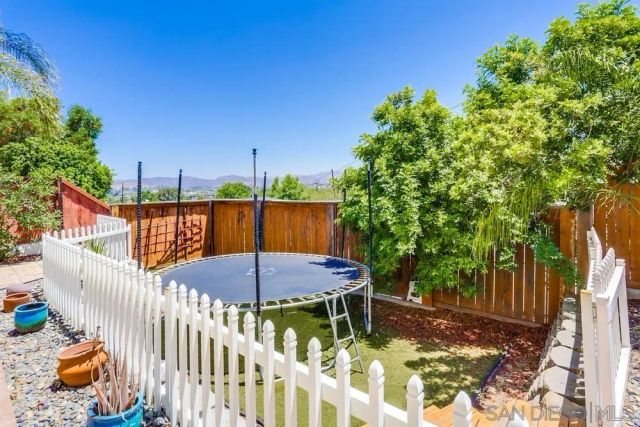 8581 Paseo Del Sol, Santee, CA 92071