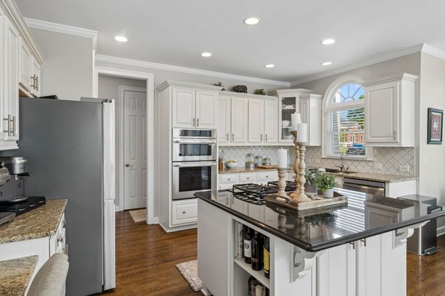 9739 Turner Ln, Brentwood, TN 37027
