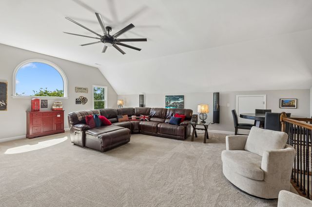9739 Turner Ln, Brentwood, TN 37027